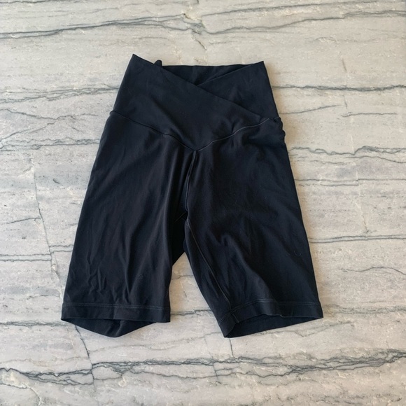 Bundle of 2 Aerie biker shorts - Picture 2 of 5